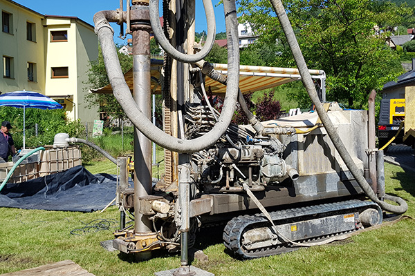 wiercenie studni głębinowej, wiercenie studni głębinowych, studnia głębinowa cena 