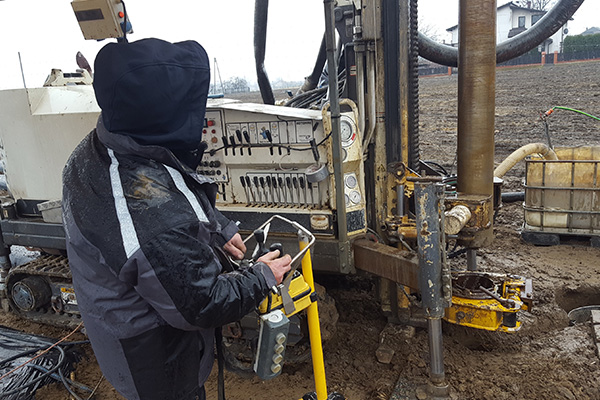 wiercenie studni głębinowej, wiercenie studni głębinowych, studnia głębinowa cena 