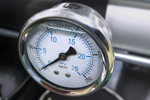 ciśnienie pompy głębinowej