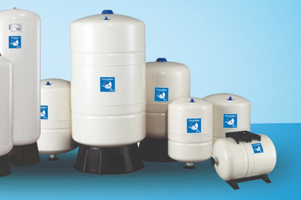 grafika przedstawiająca pionowe i poziome zbiorniki hydroforowe cena